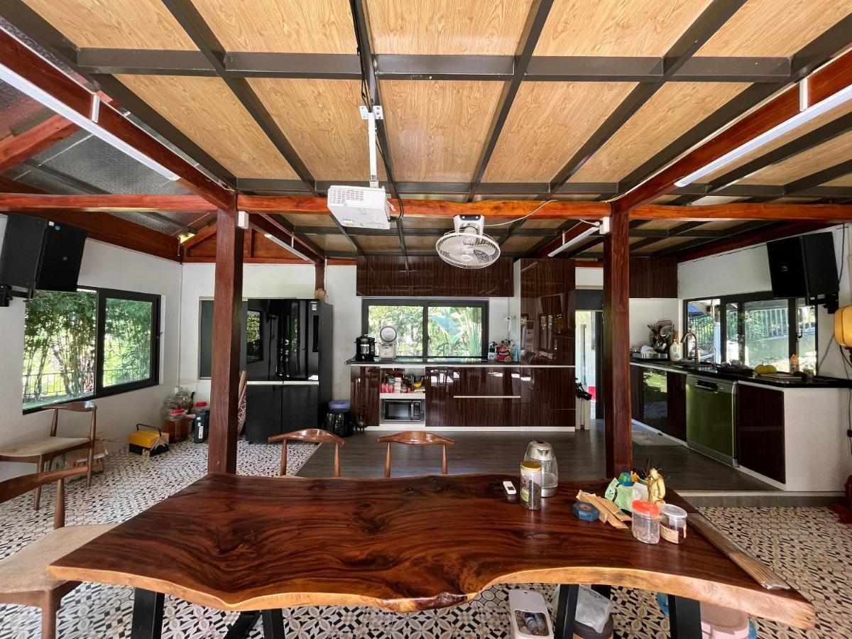 Lake House 河江 外观 照片